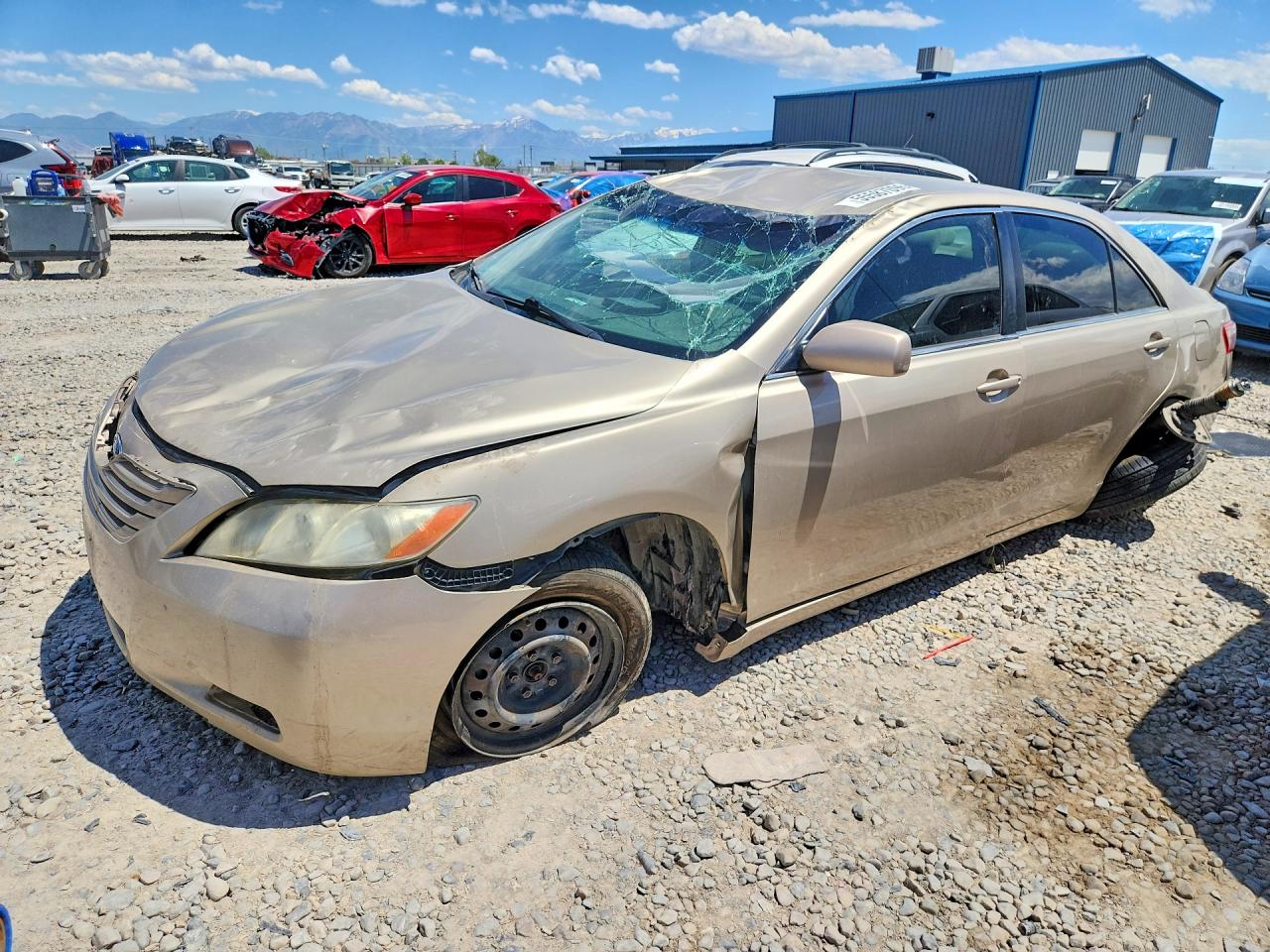 Salvage Toyota Camry Image
