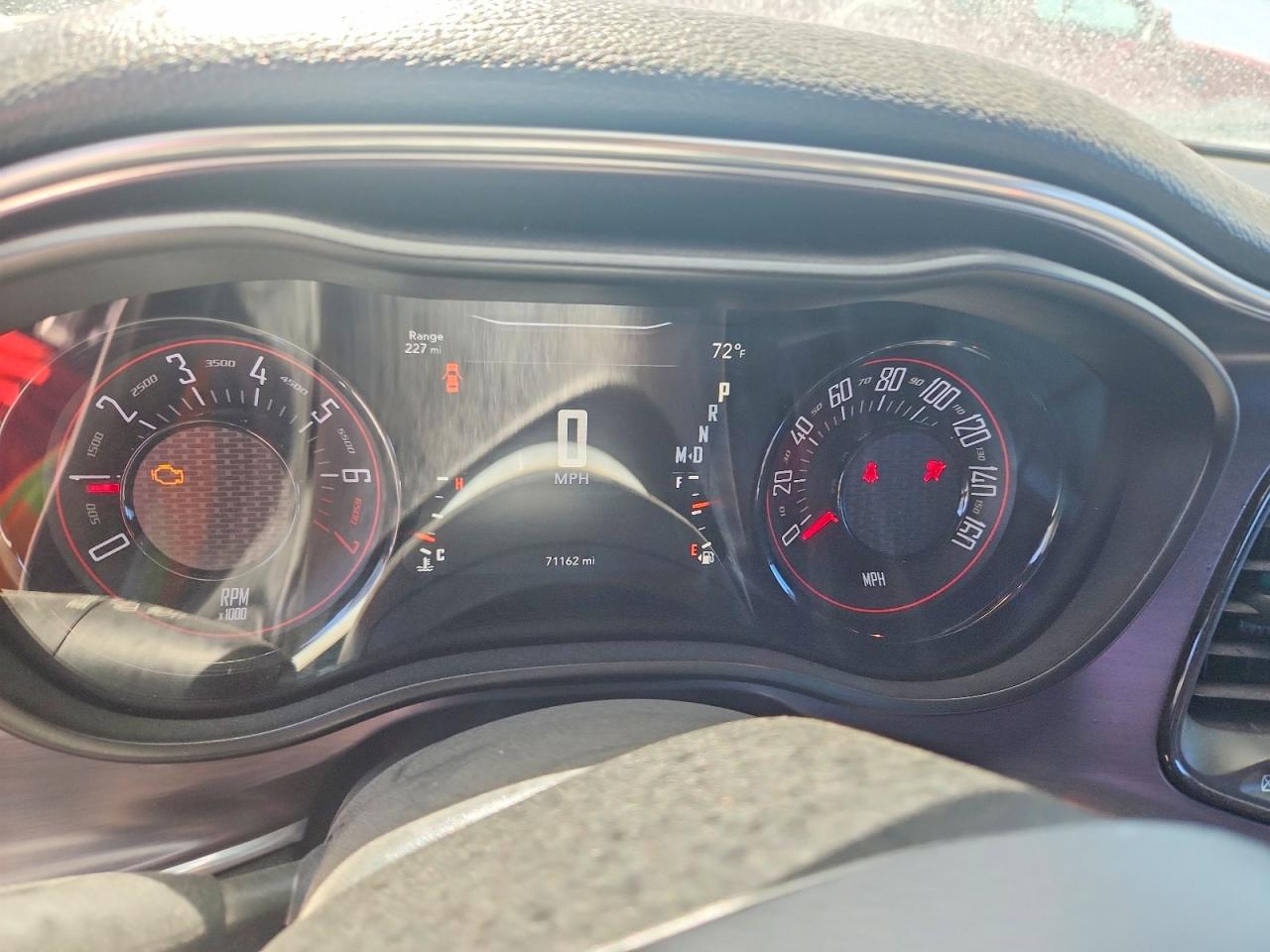 Dodge Challenger Sxt