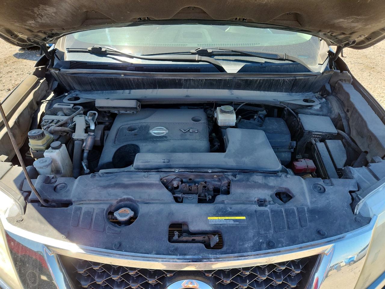 Nissan Pathfinder Sv
