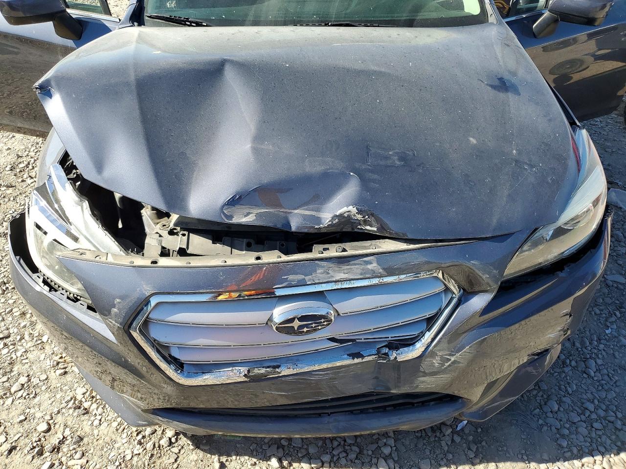 Subaru Legacy 2.5i Premium