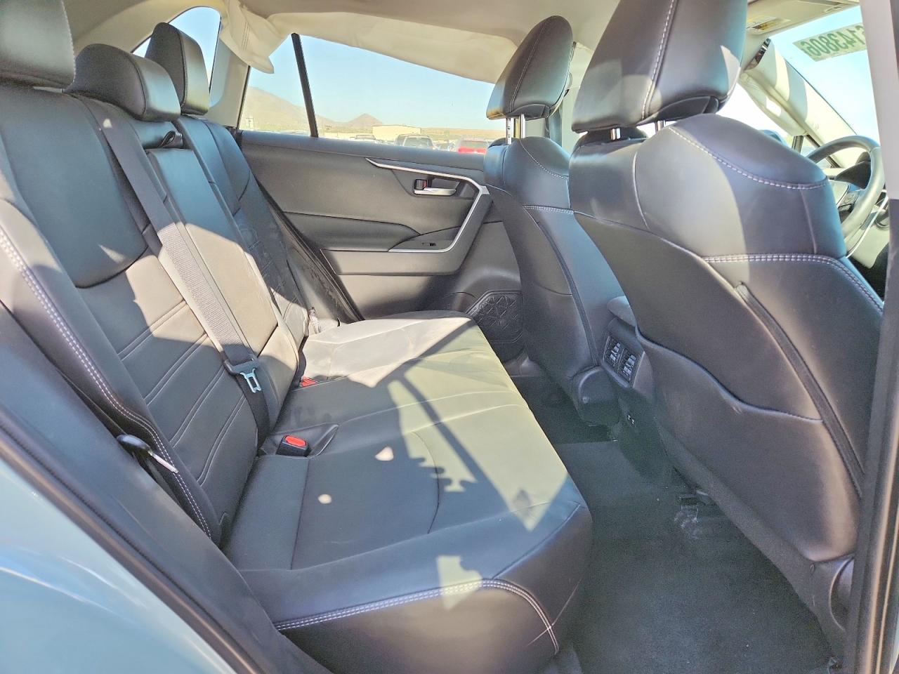 Toyota RAV4 Xle Premium