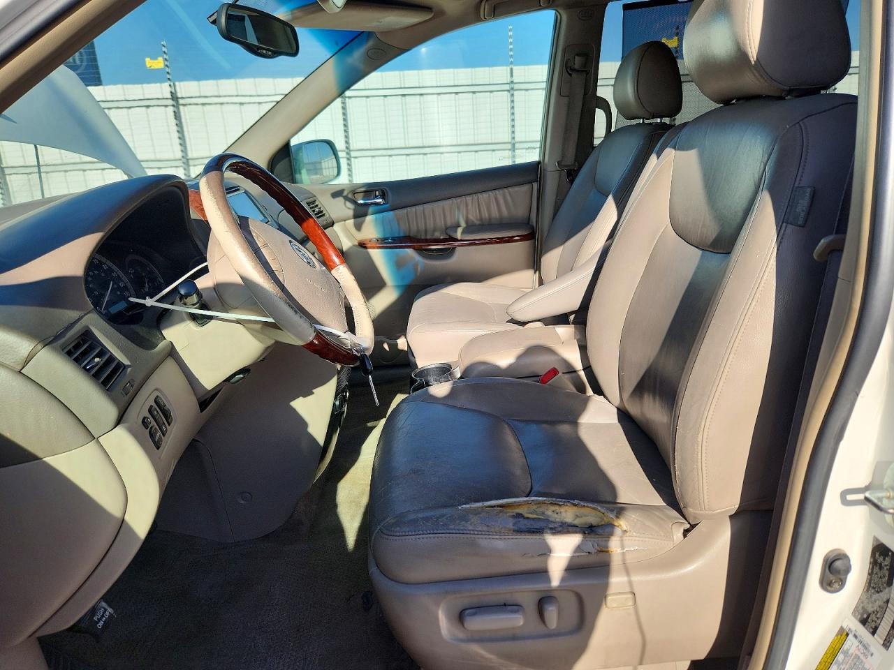 Toyota Sienna Xle Limited 7 Passenger