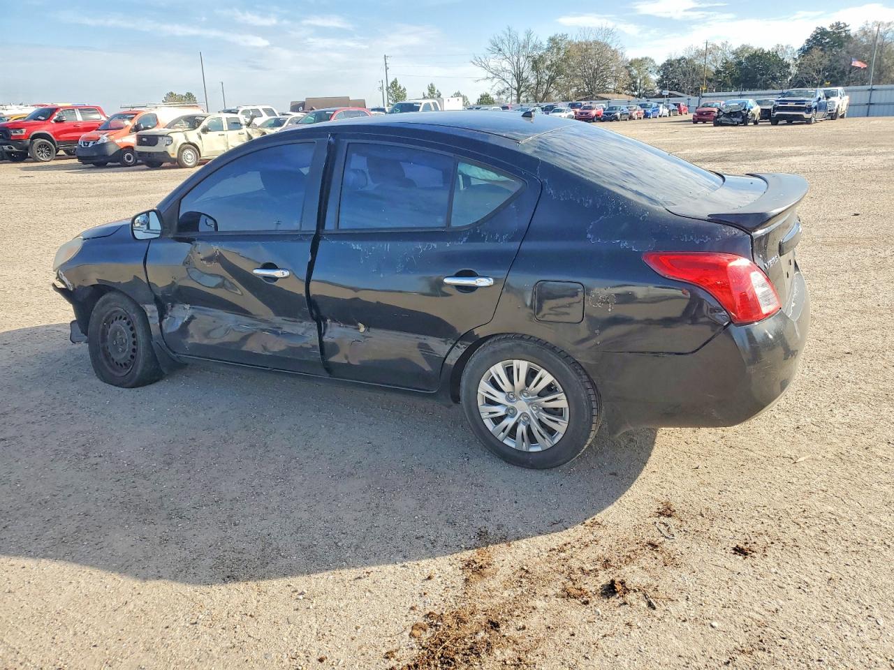 Nissan Versa