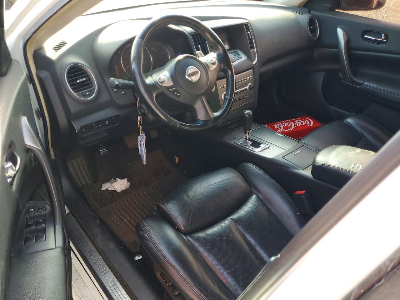 Nissan Maxima