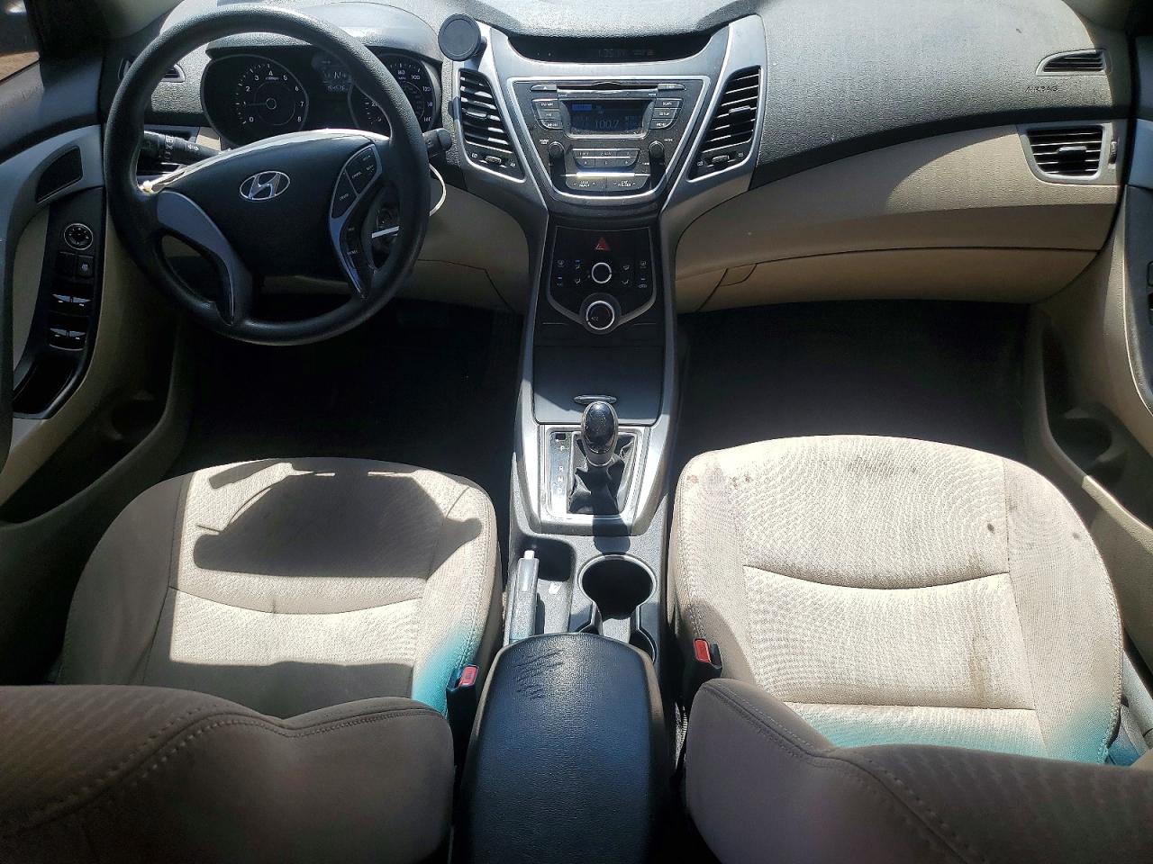 Hyundai ELANTRA Se