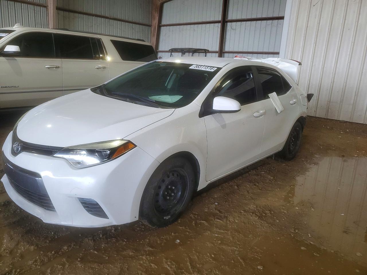 Salvage Toyota Corolla Image
