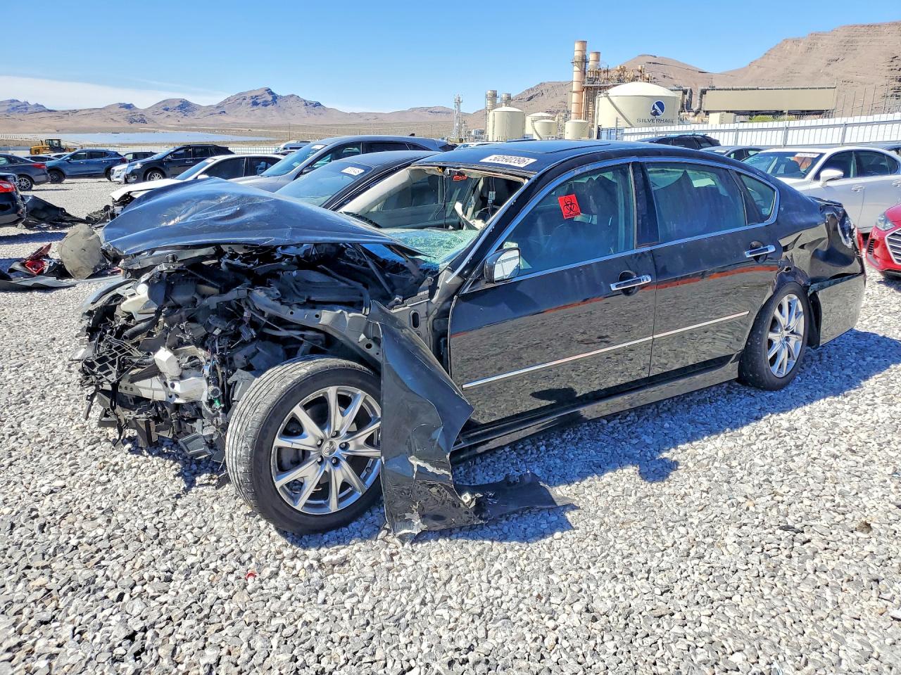 Salvage INFINITI M45 Image