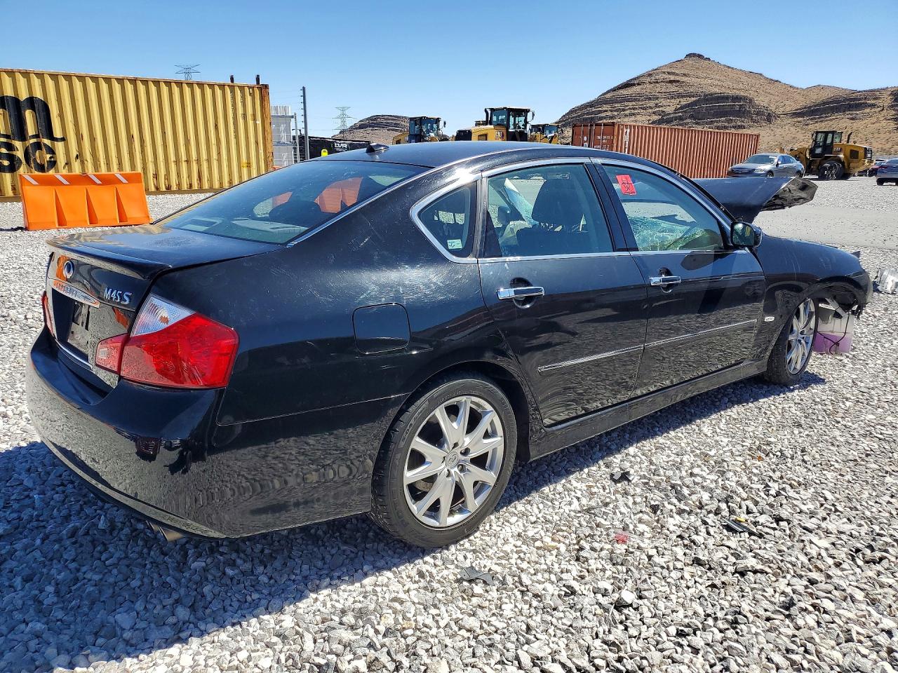 INFINITI M45 Base