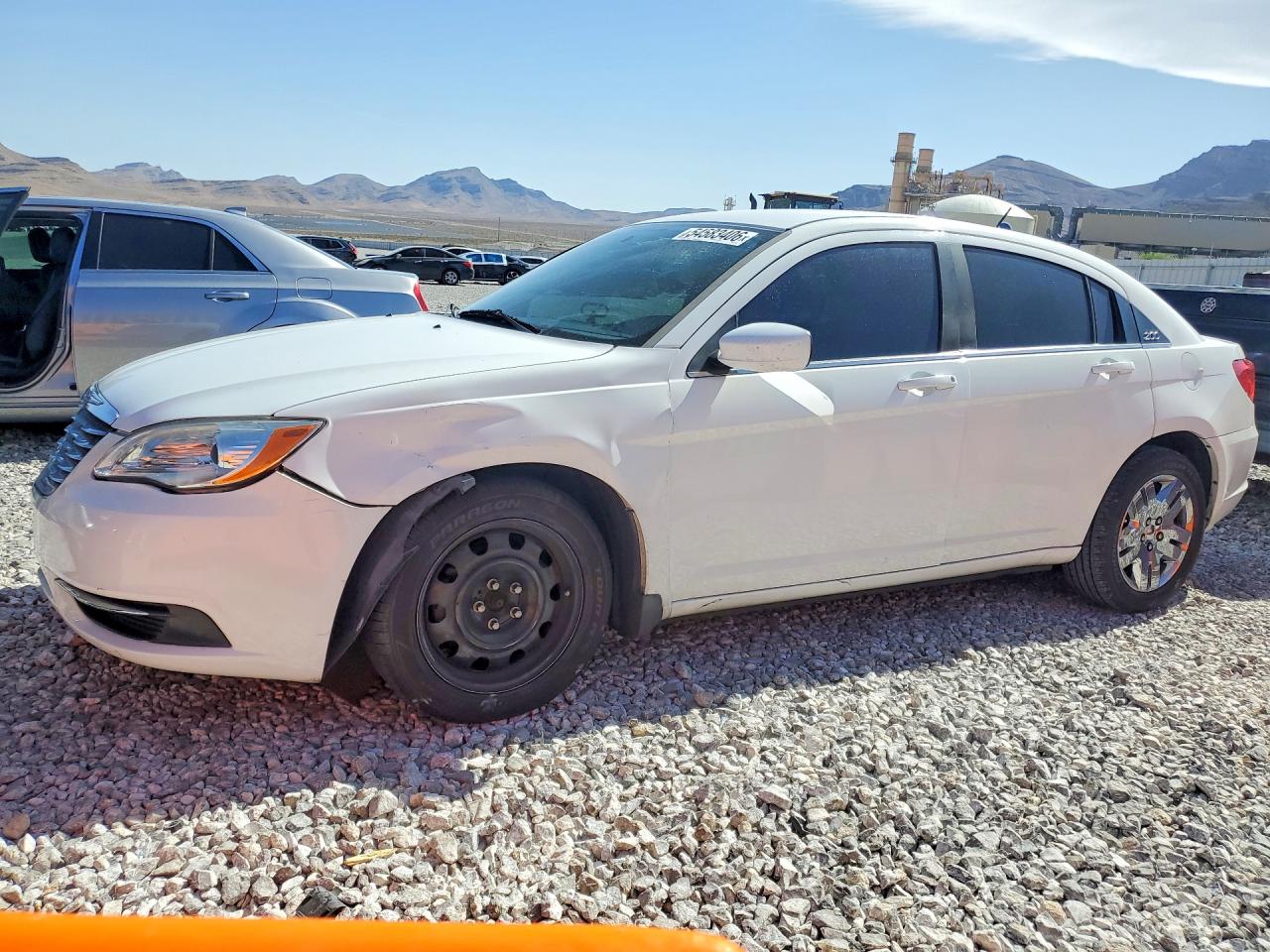 Salvage Chrysler 200 Image