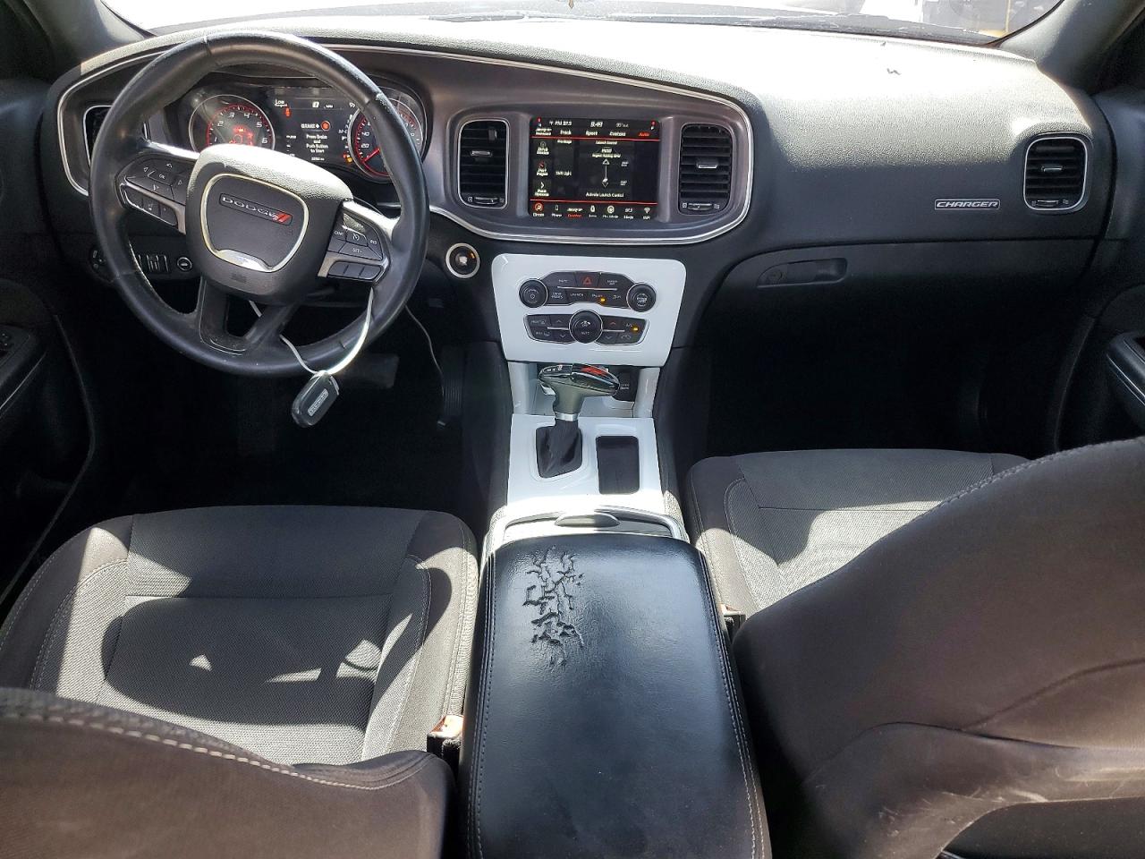 Dodge Charger Se