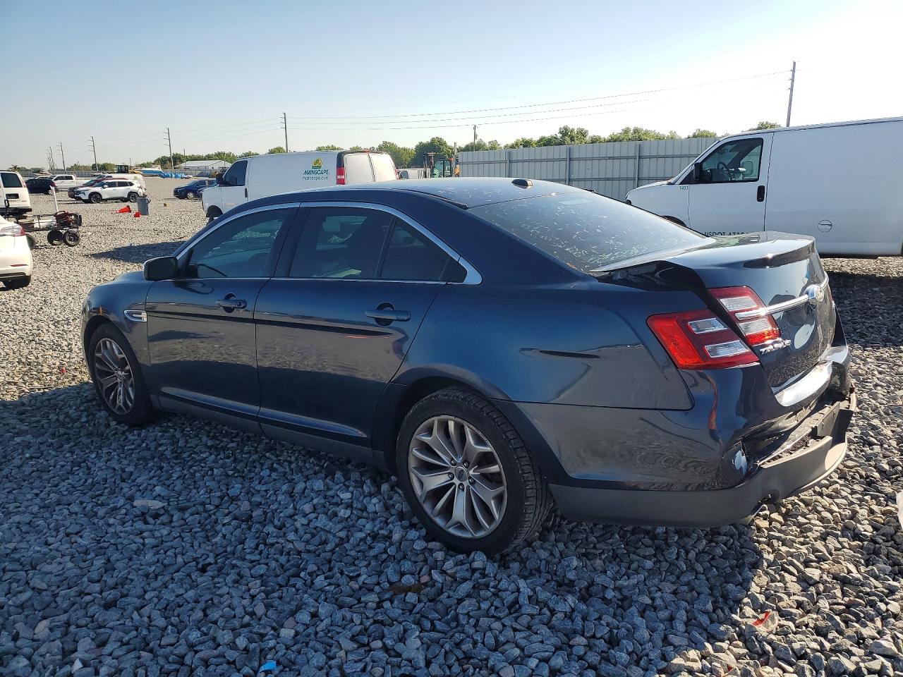 Ford Taurus Limited