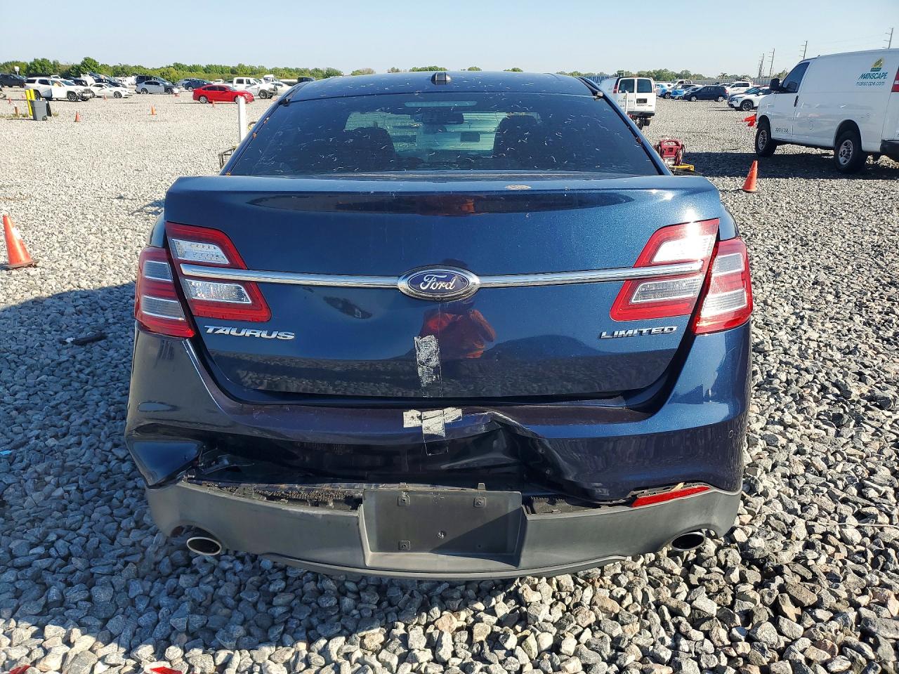 Ford Taurus Limited