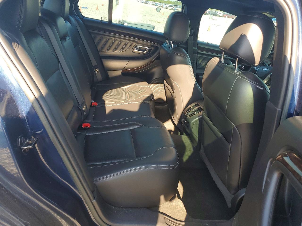 Ford Taurus Limited