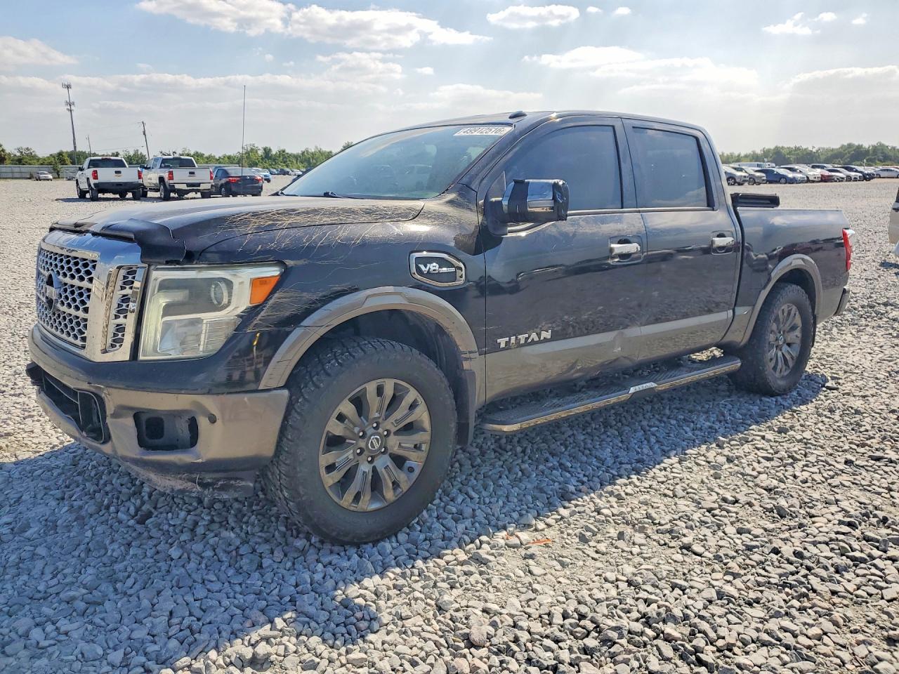 Salvage Nissan Titan Image