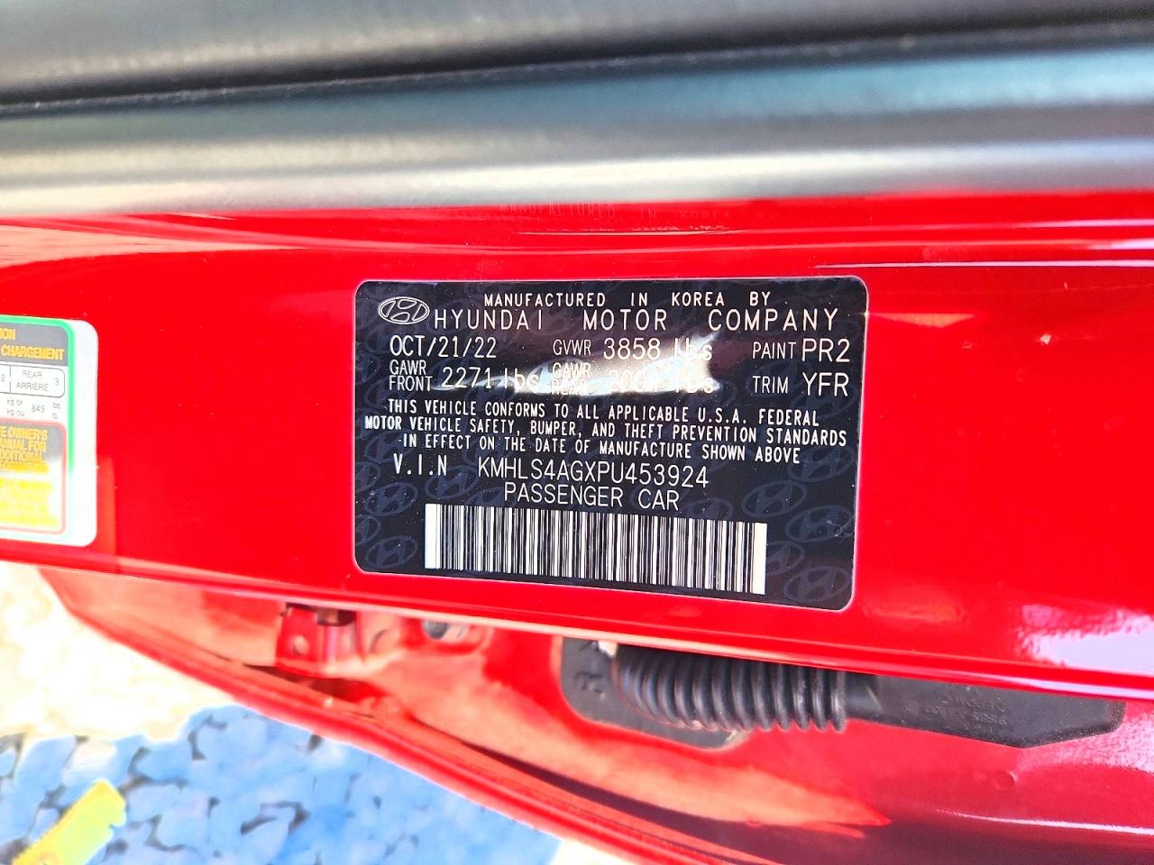 Hyundai ELANTRA Sel