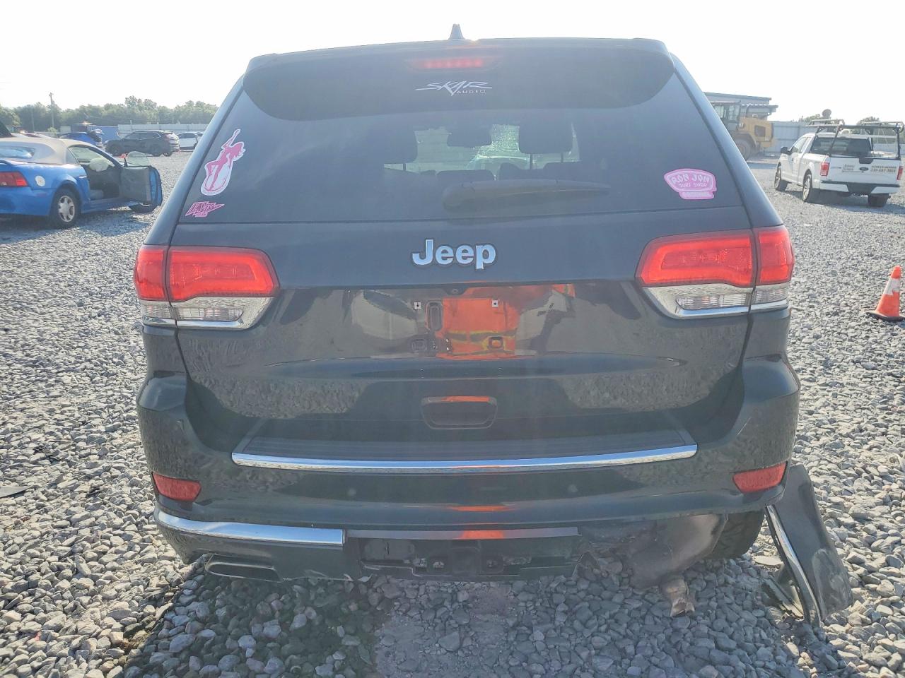Jeep Cherokee Summit