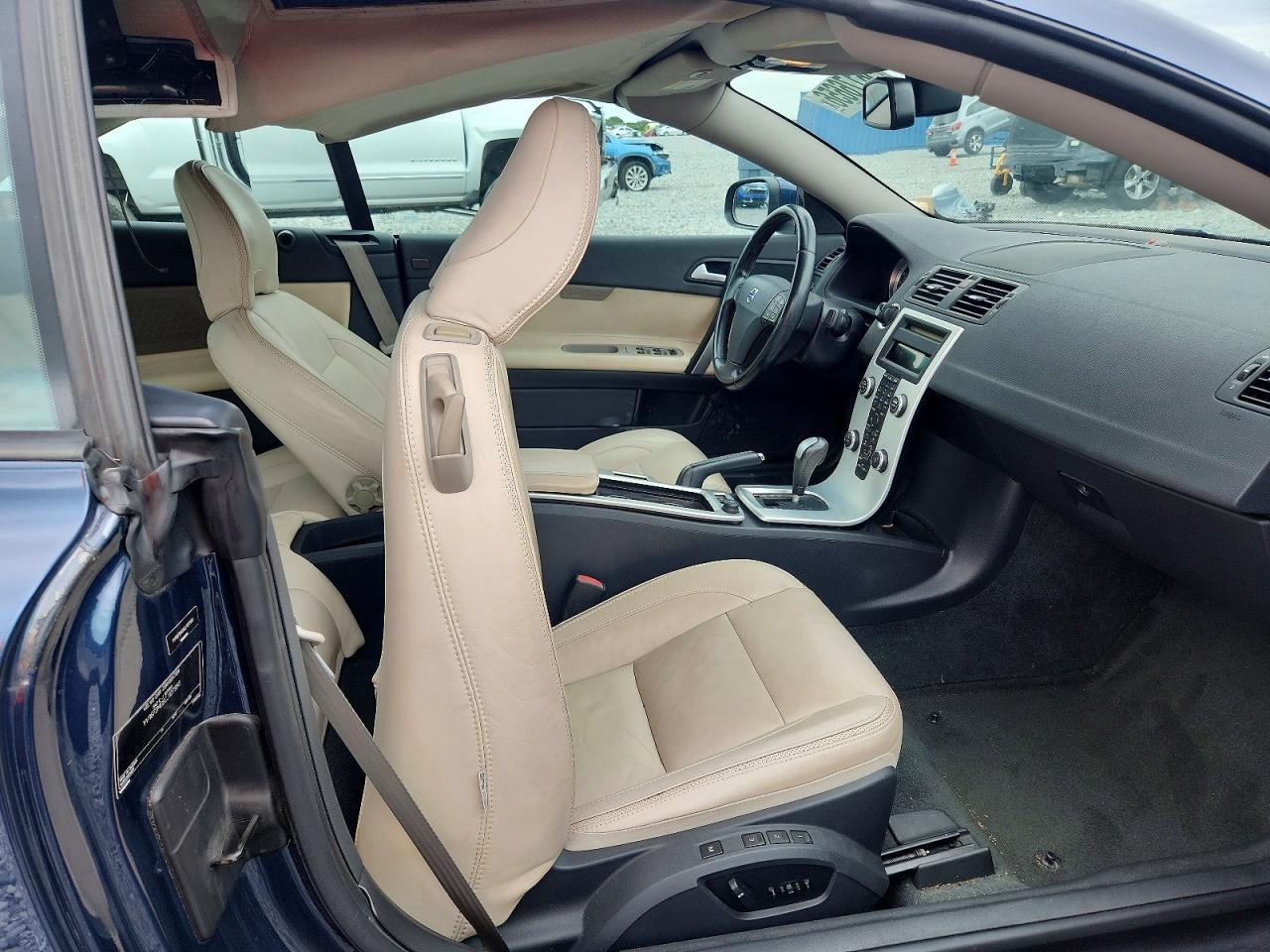 Volvo C70 T5