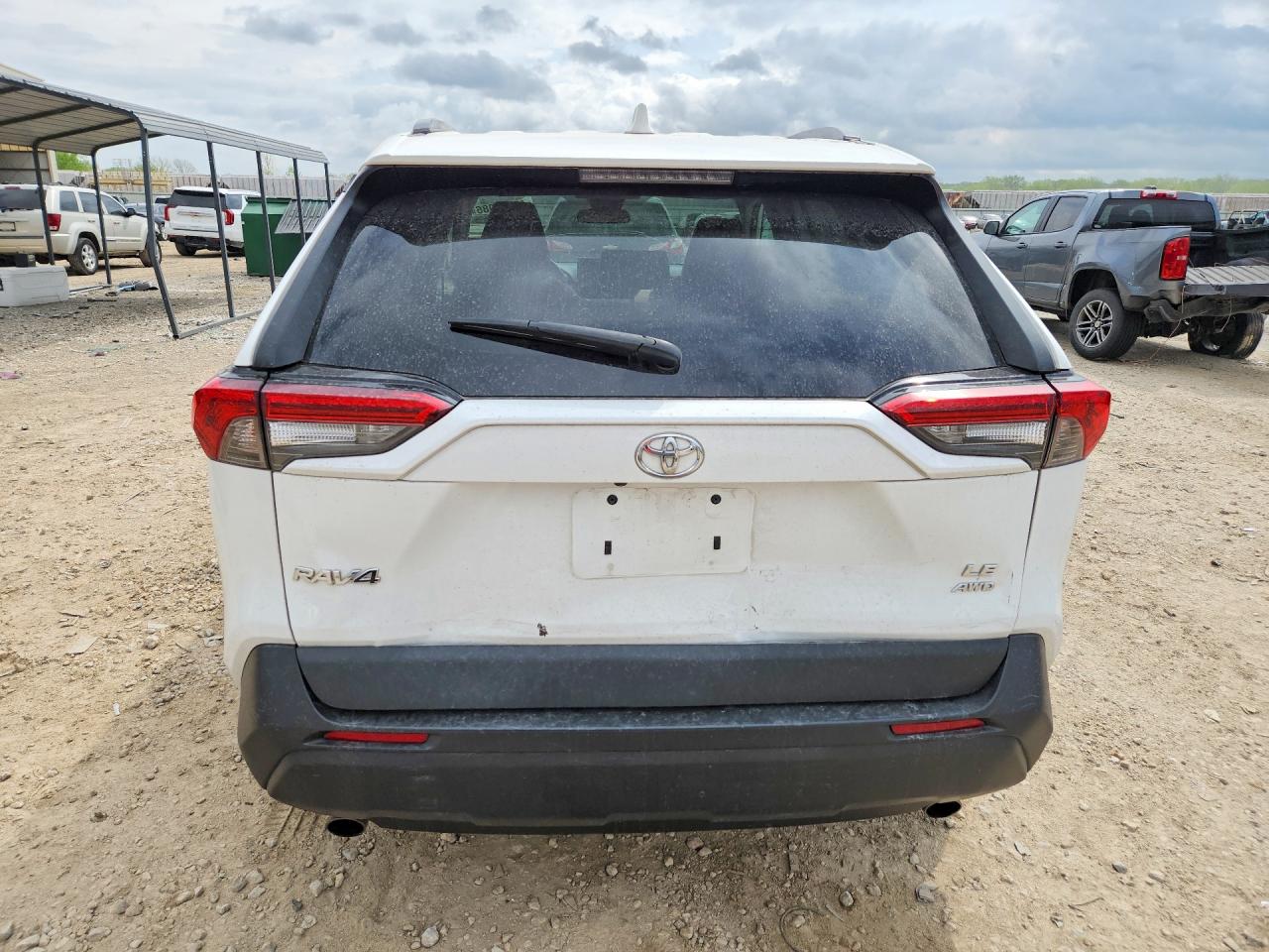 Toyota RAV4 Le