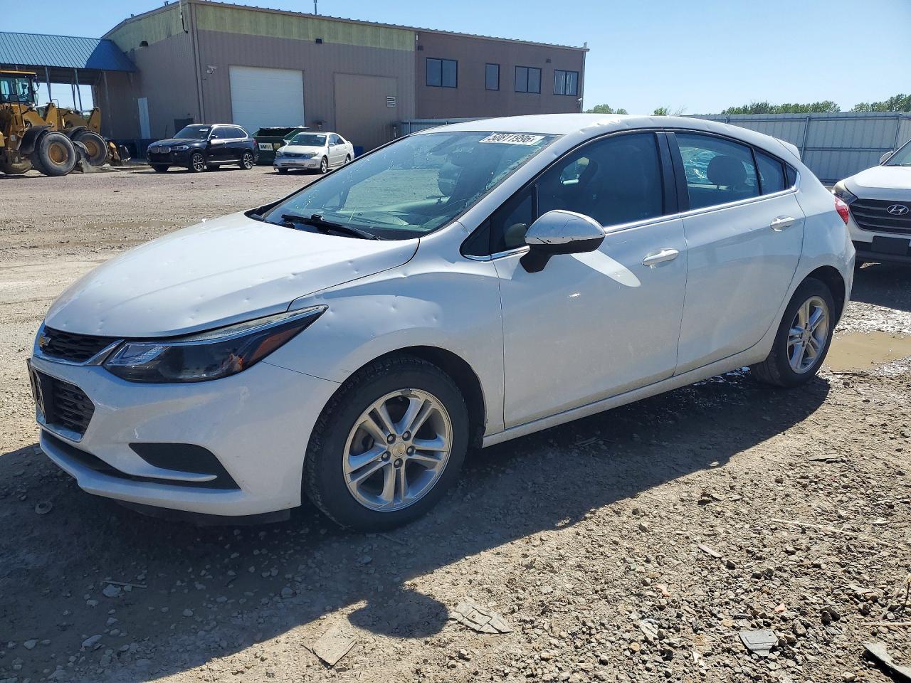 Salvage Chevrolet Cruze Image