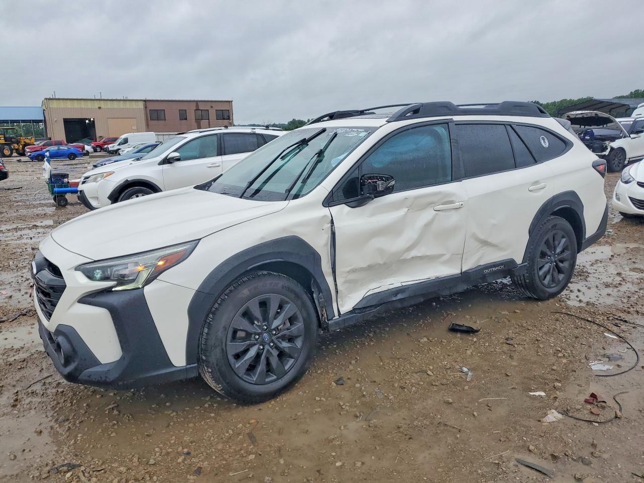 Salvage Subaru Outback Image
