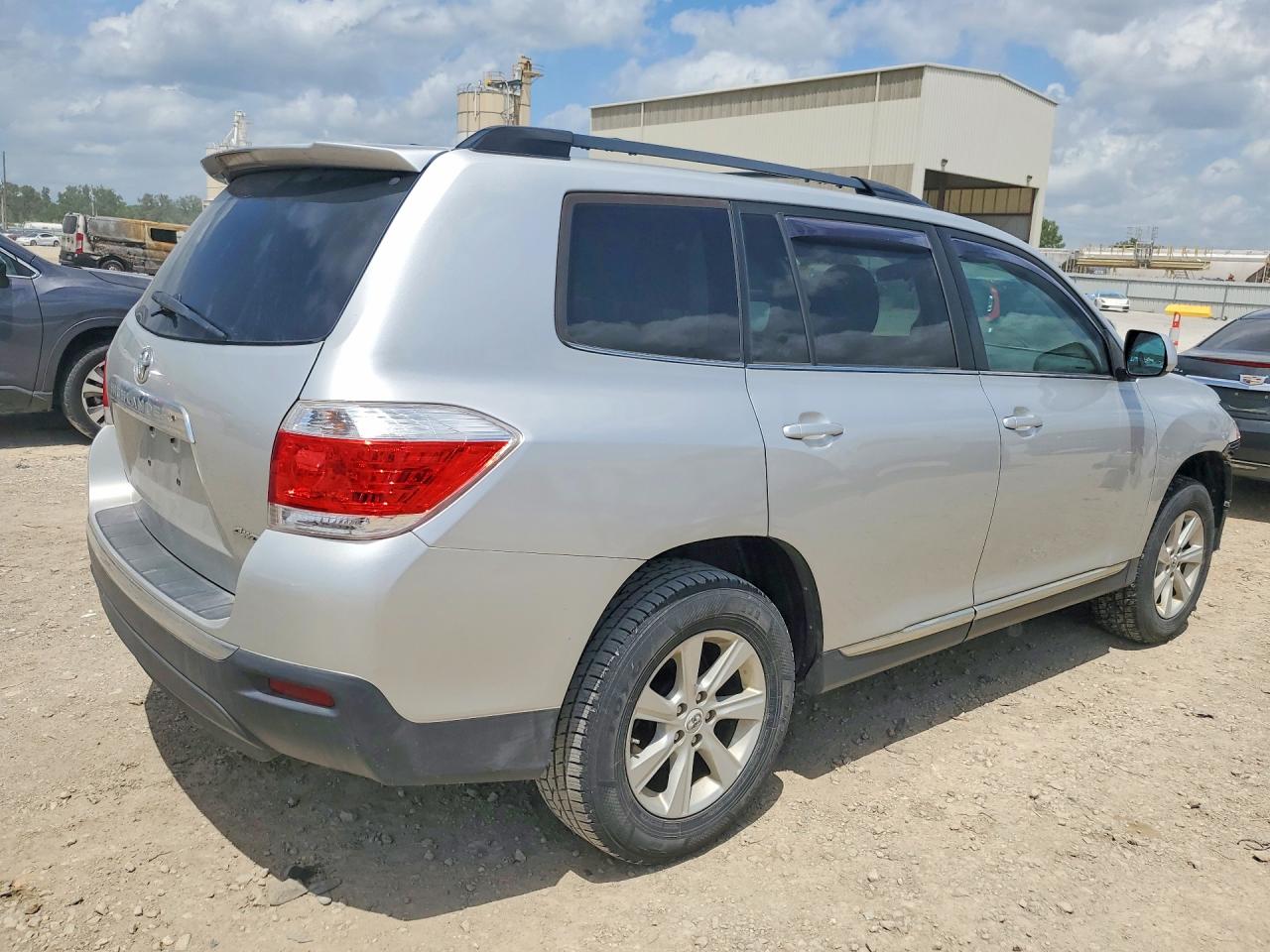 Toyota Highlander Base