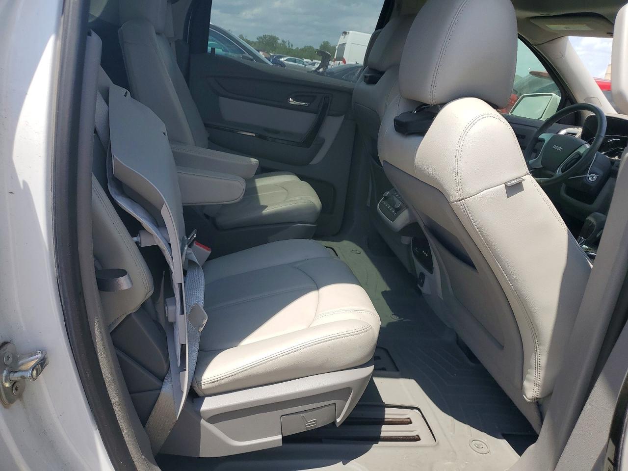 GMC Acadia Slt-2