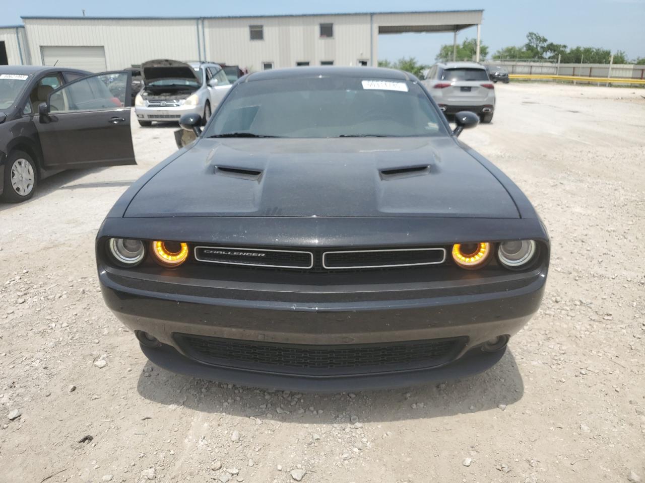 Dodge Challenger Sxt