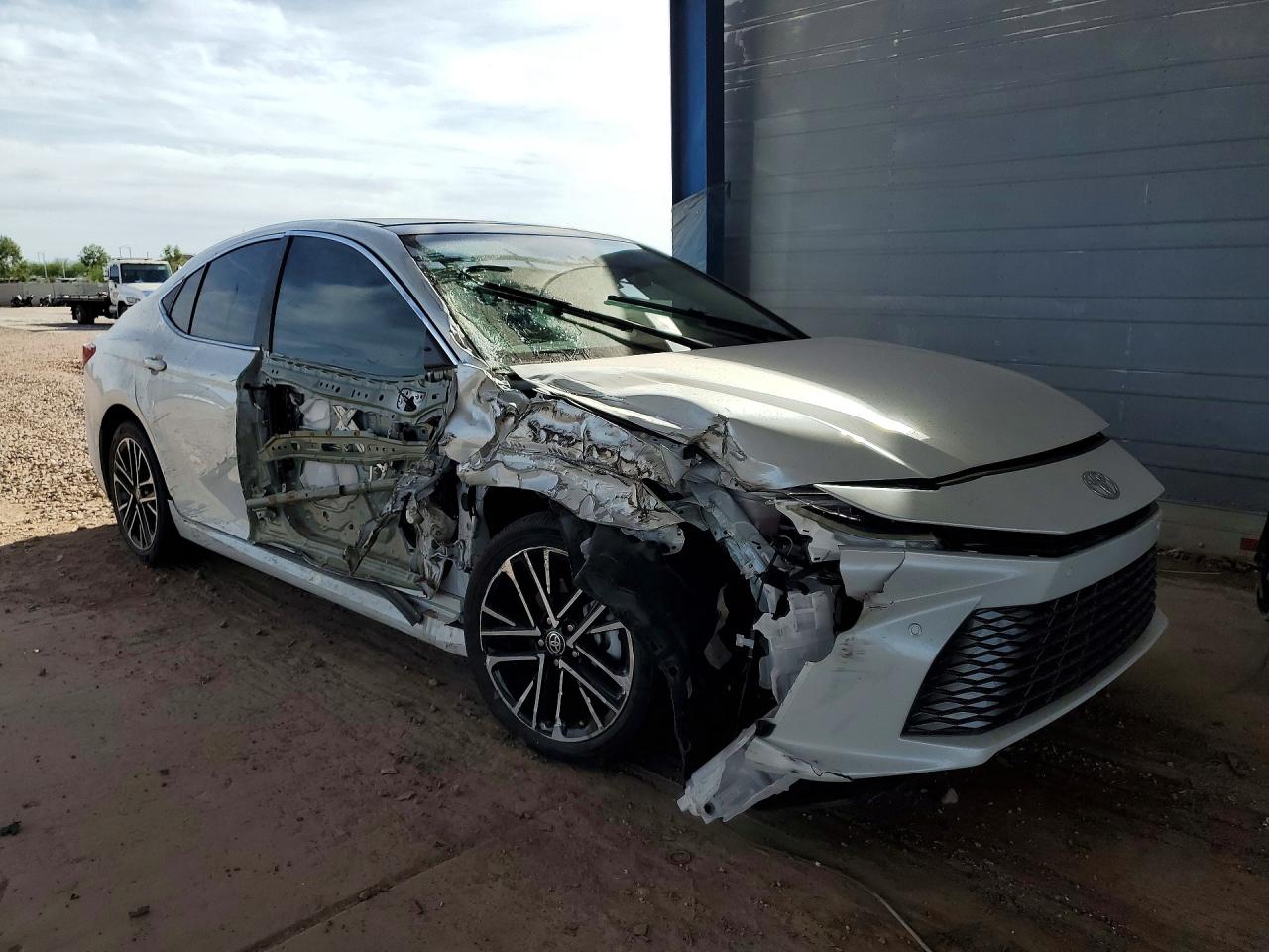 Toyota Camry Xle