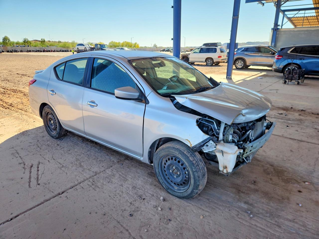 Nissan Versa Sv