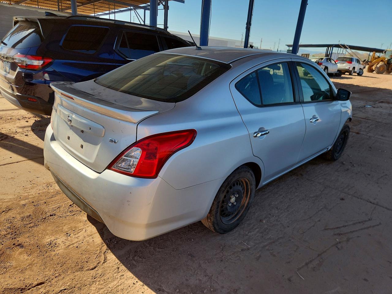 Nissan Versa Sv