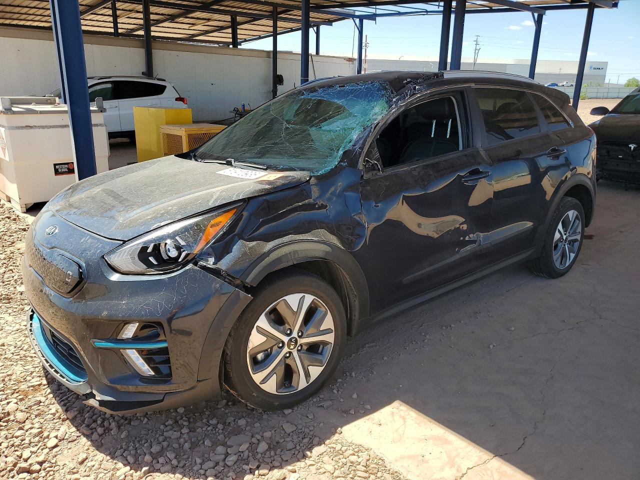 Salvage Kia Niro Image
