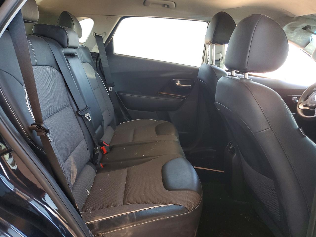Kia Niro Ex