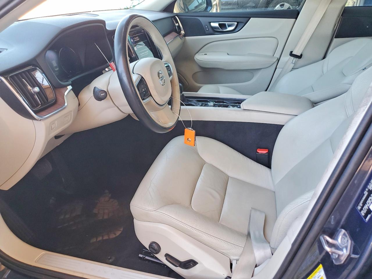 Volvo S60 T5 Mom T5 Momentum
