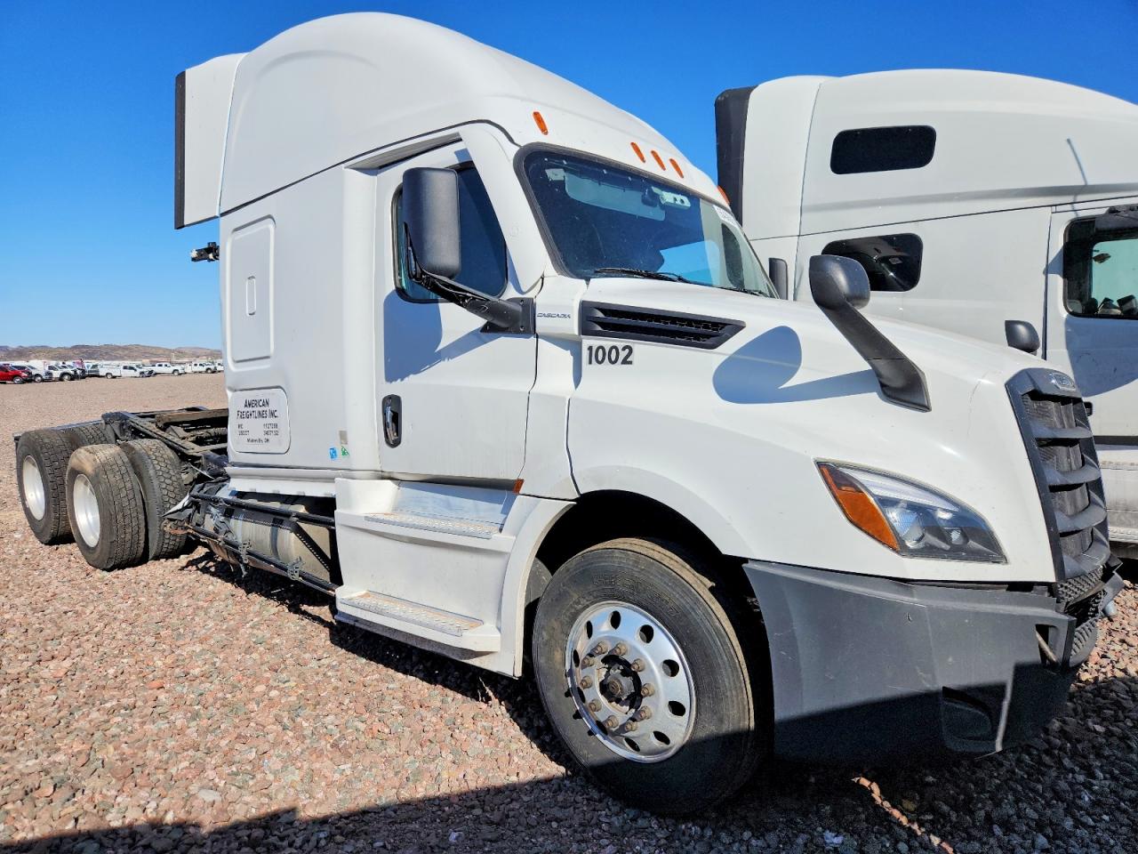 Salvage Freightliner Cascadia 126 Image