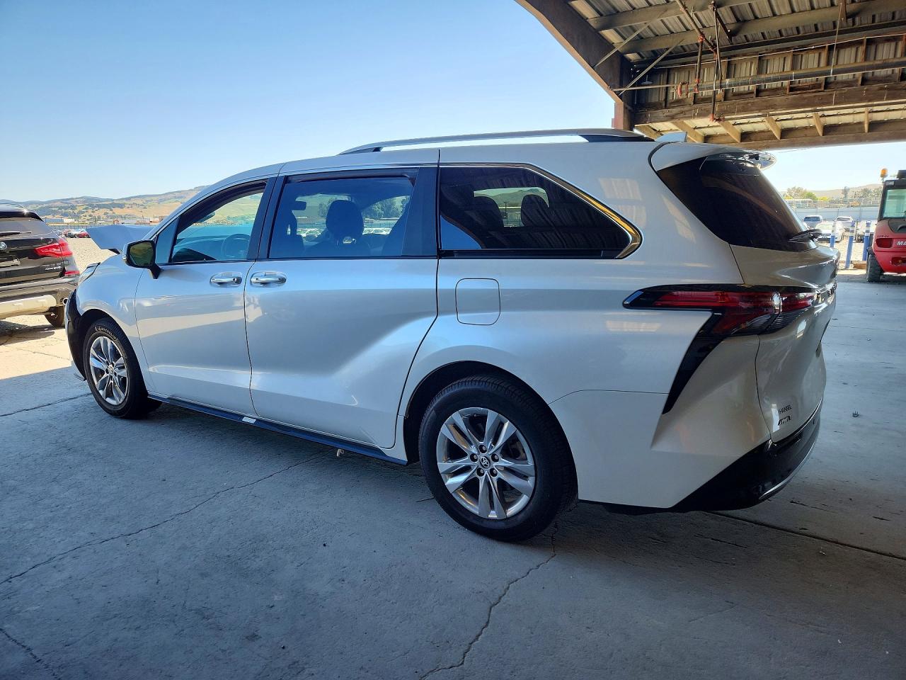 Toyota Sienna Limited 7-passenger