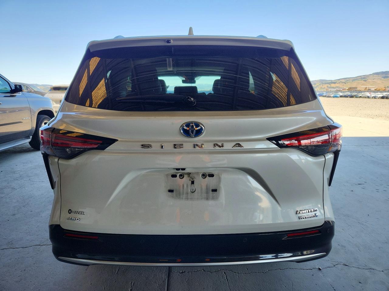 Toyota Sienna Limited 7-passenger