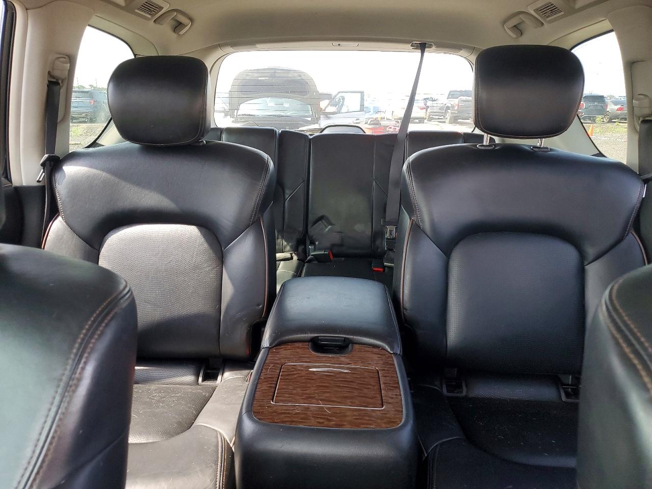 Nissan Armada Sl