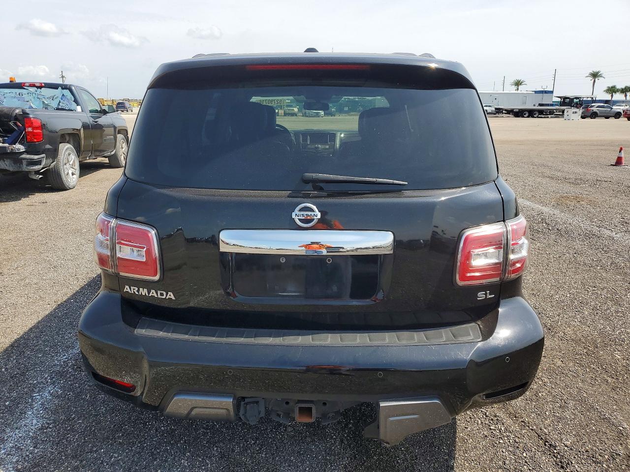 Nissan Armada Sl