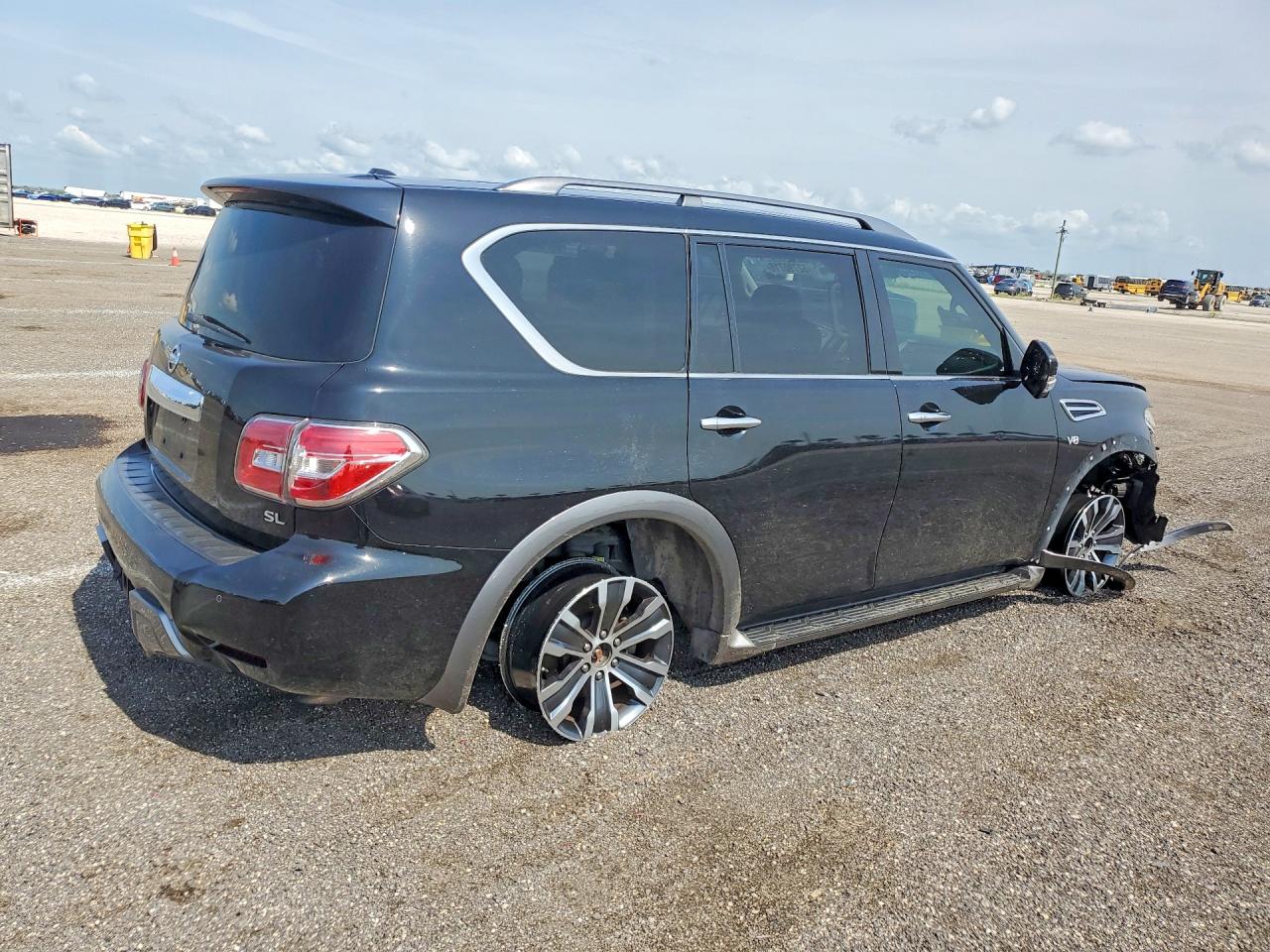 Nissan Armada Sl