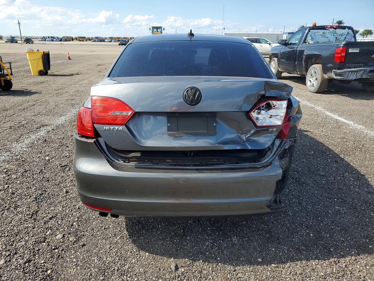 Volkswagen Jetta Se