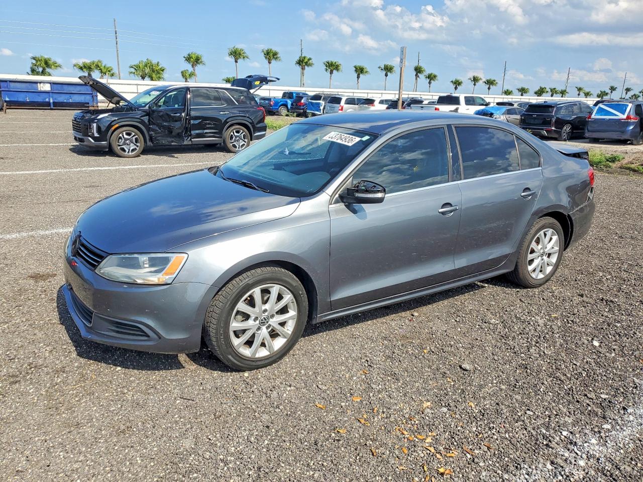 Salvage Volkswagen Jetta Image