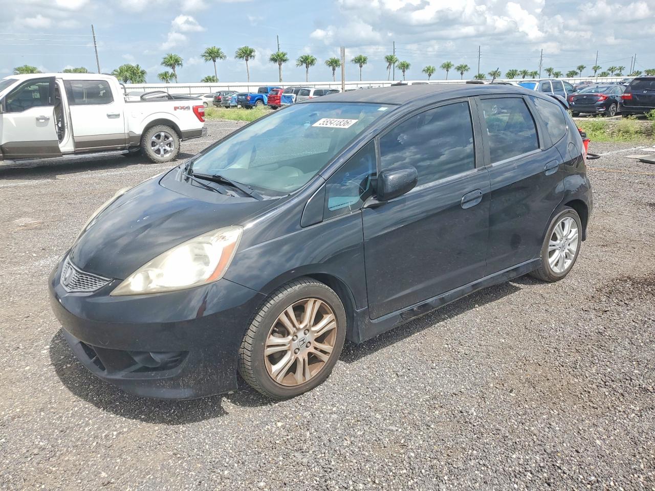 Salvage Honda Fit Image