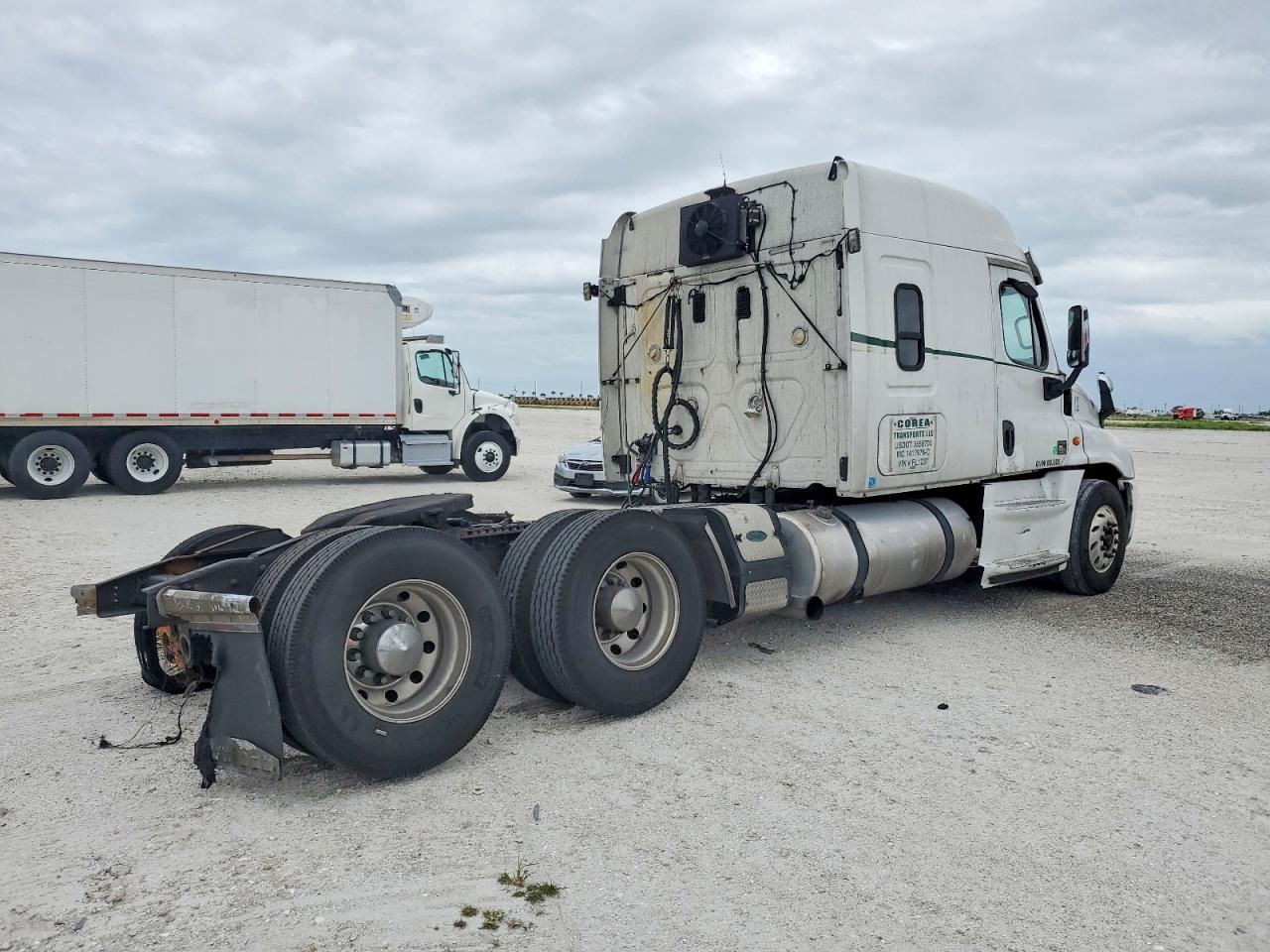 Freightliner Cascadia 125