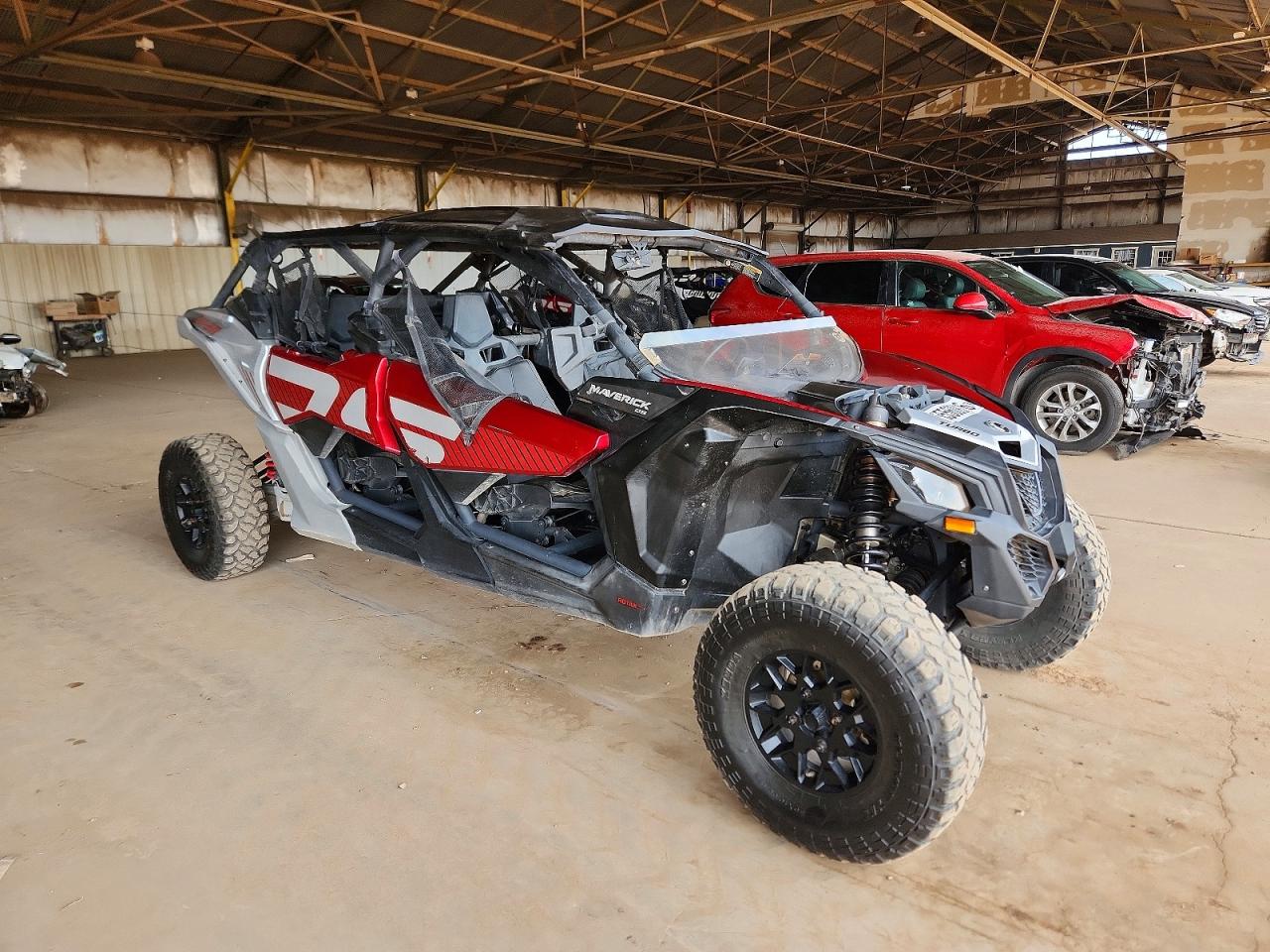 Salvage Can-Am Maverick X3 Max Image
