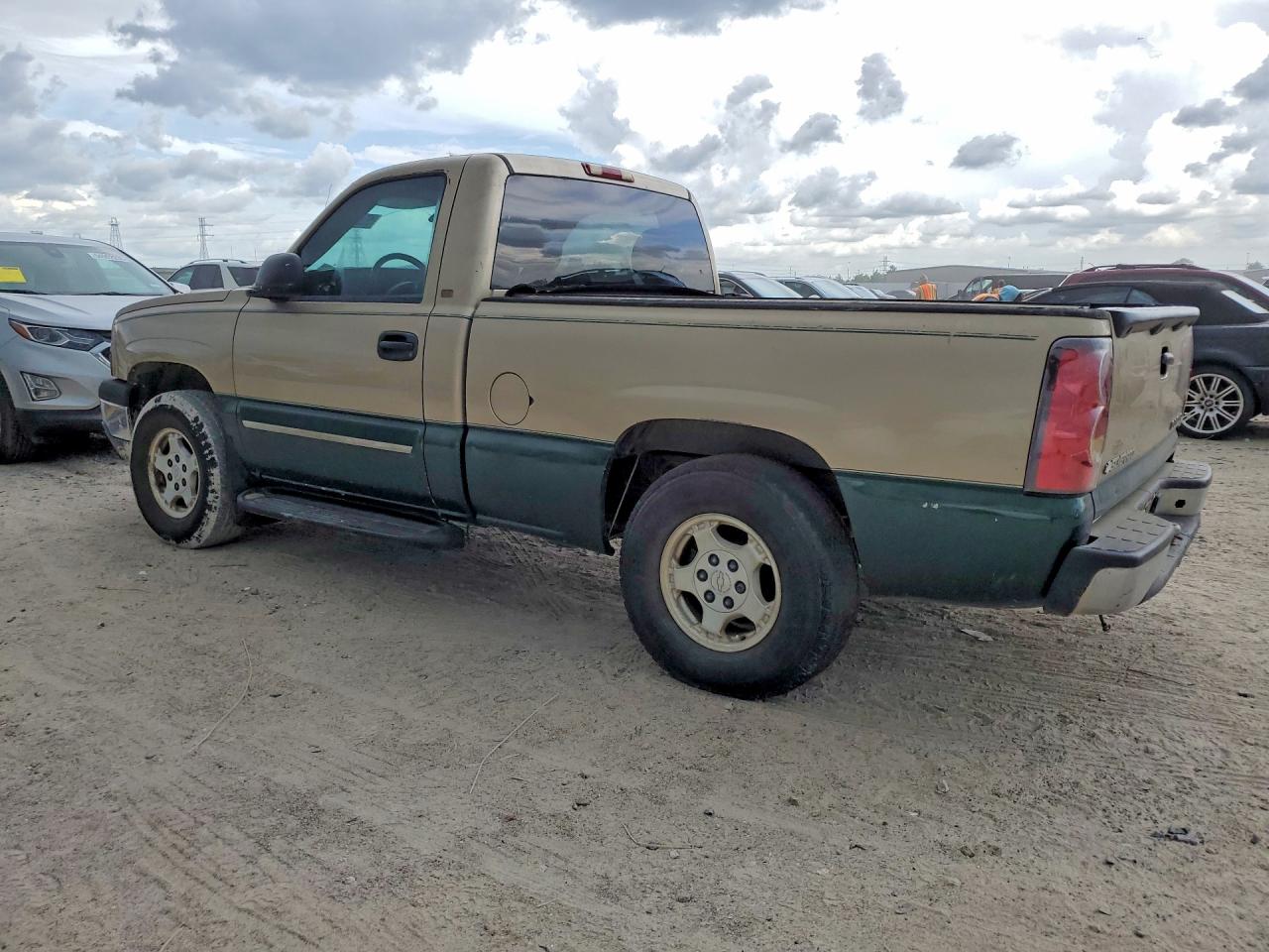 Chevrolet Silverado C1500