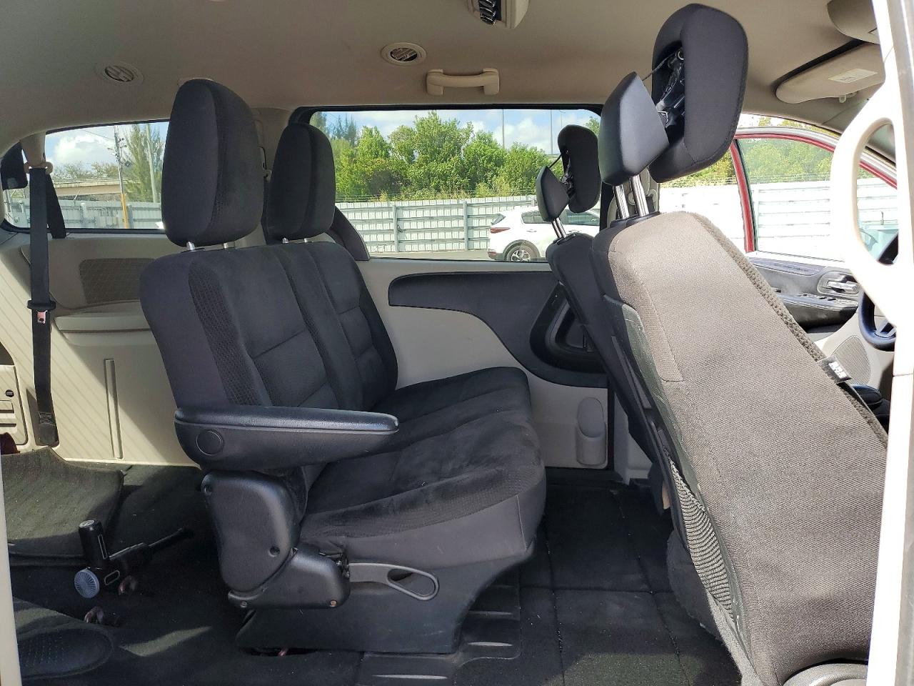 Dodge Caravan Se