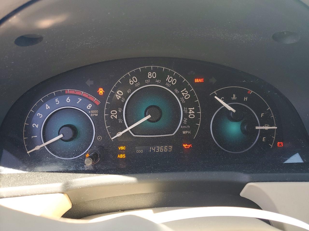 Toyota Camry Sle V6