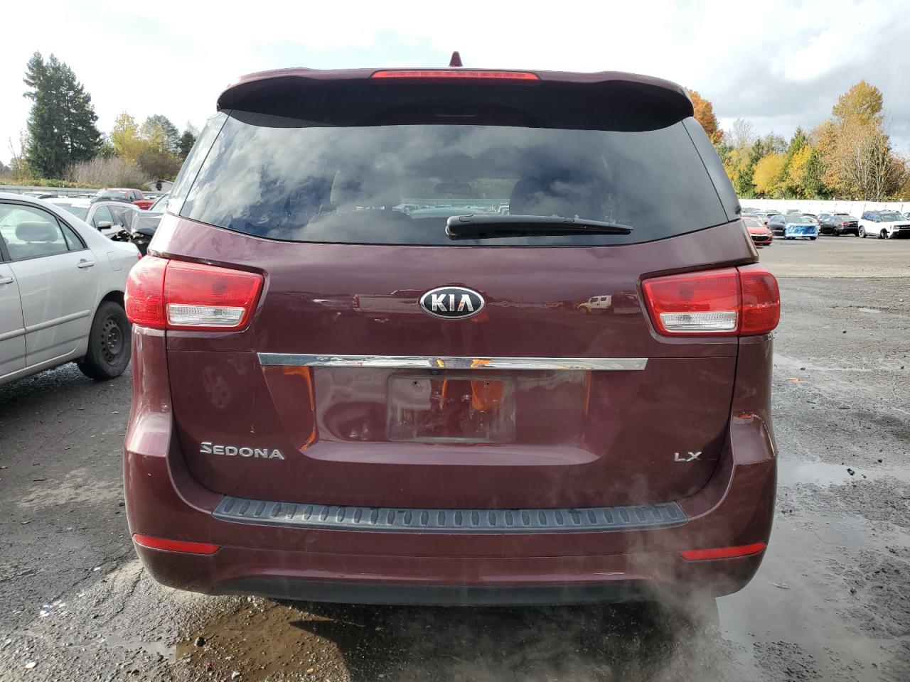 Kia Sedona Lx