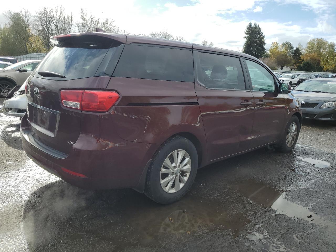 Kia Sedona Lx