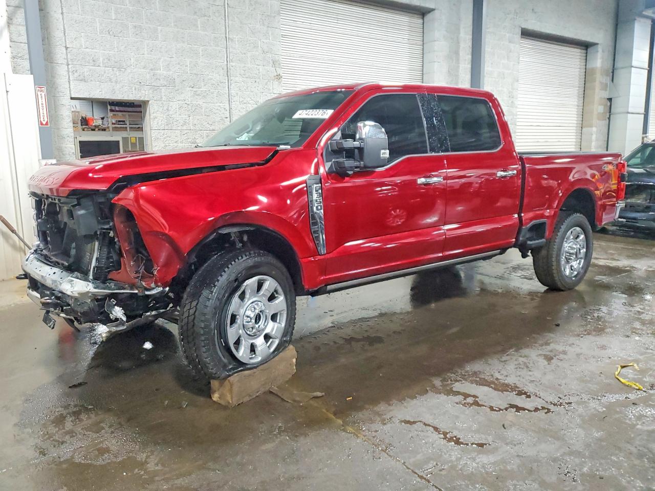 Salvage Ford F-350 Image